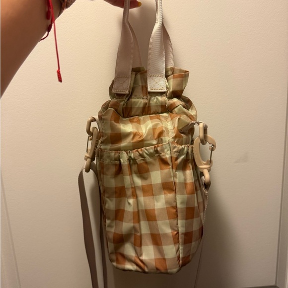 Calpak Gingham Water bottle holder - Picture 2 of 3